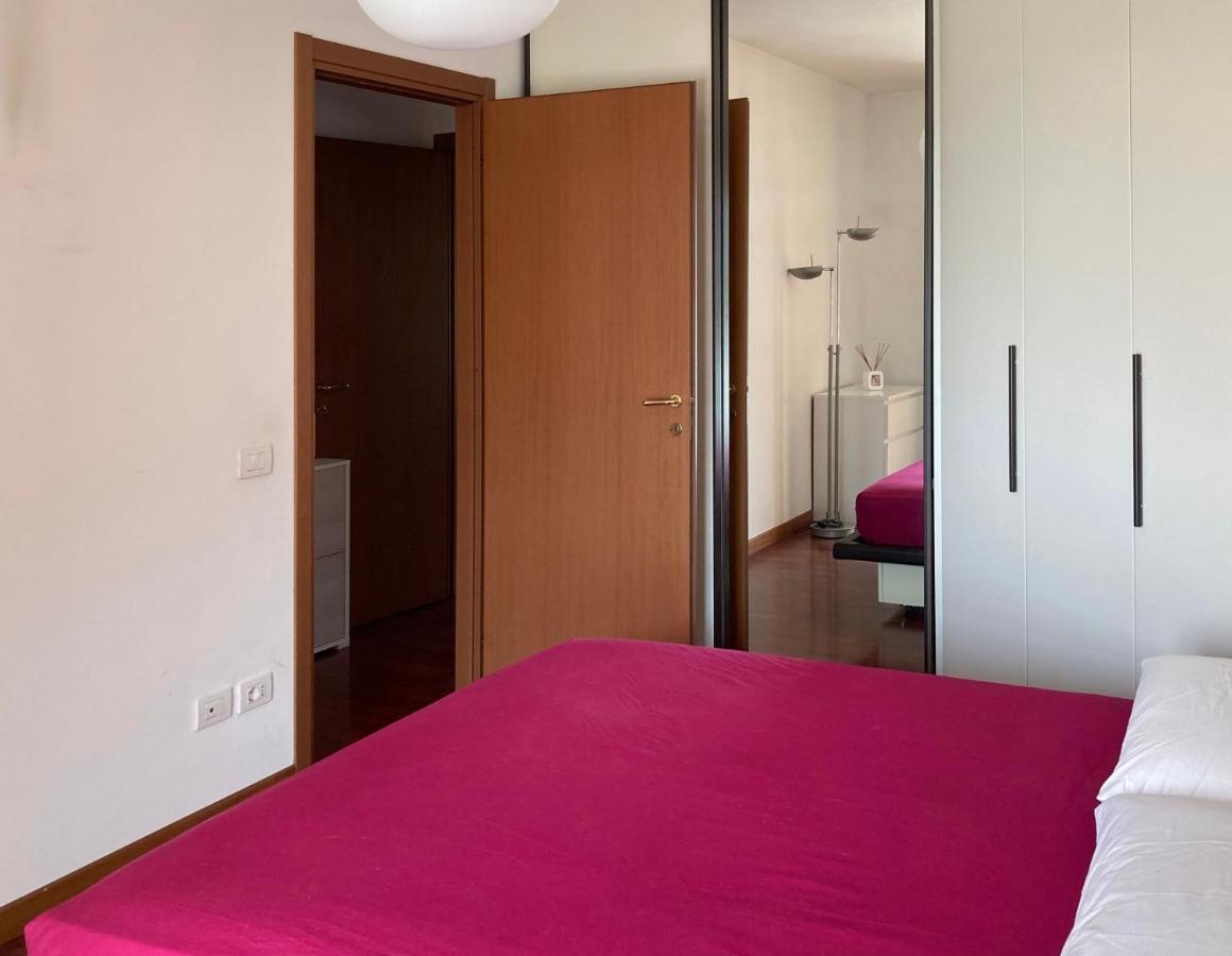 Large Well-Equipped Appartement Near Como Lake Lecco Dış mekan fotoğraf